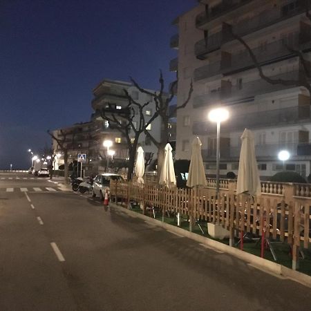 Appartement Carrer de Victòria dels Àngels, 11 à La Pineda Extérieur photo