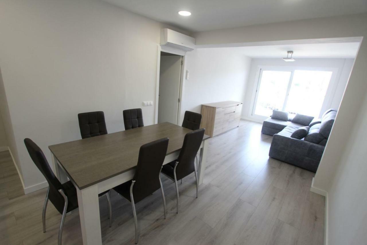 Appartement Carrer de Victòria dels Àngels, 11 à La Pineda Extérieur photo