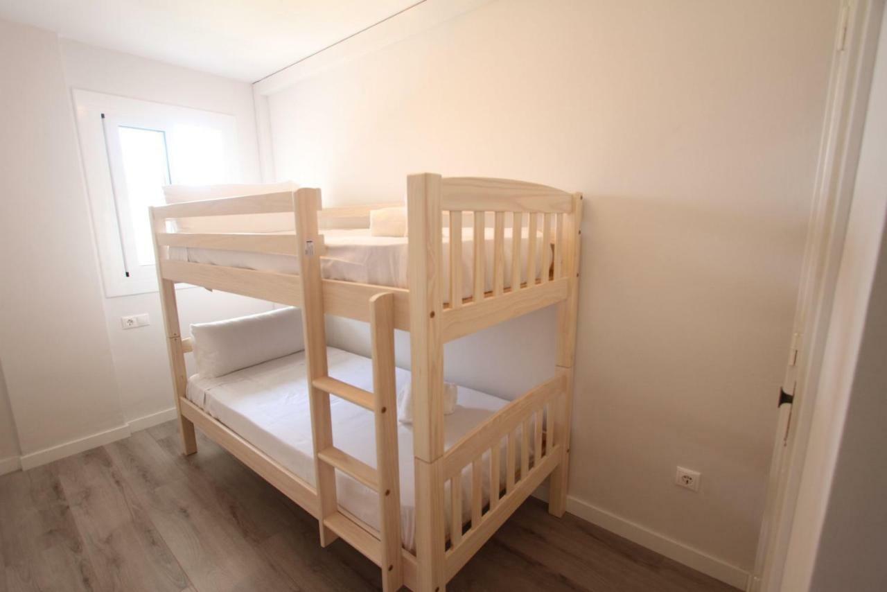Appartement Carrer de Victòria dels Àngels, 11 à La Pineda Extérieur photo